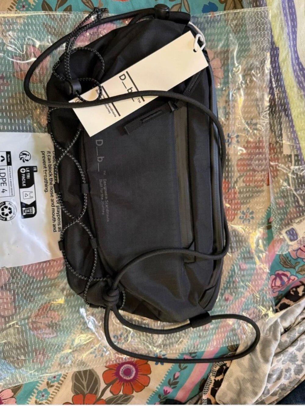 DB Journey Roamer Pro Sling Bag 6L Black Out NWT NEW WITH TAGS - Picture 7 of 12